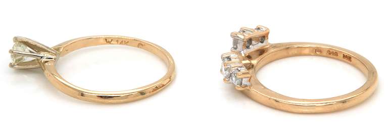 Elegant 14kt YG Round Diamond Engagement Ring with Diamond Band