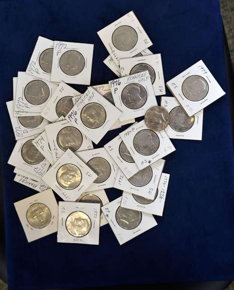 Lot of 32 Half Dollar Some Circulated Some BU