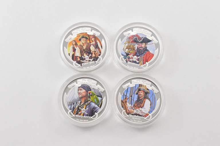 2011 Niue $2 1 Oz .999 Fine Silver - 4 Coin Set - Fancy Display & COA