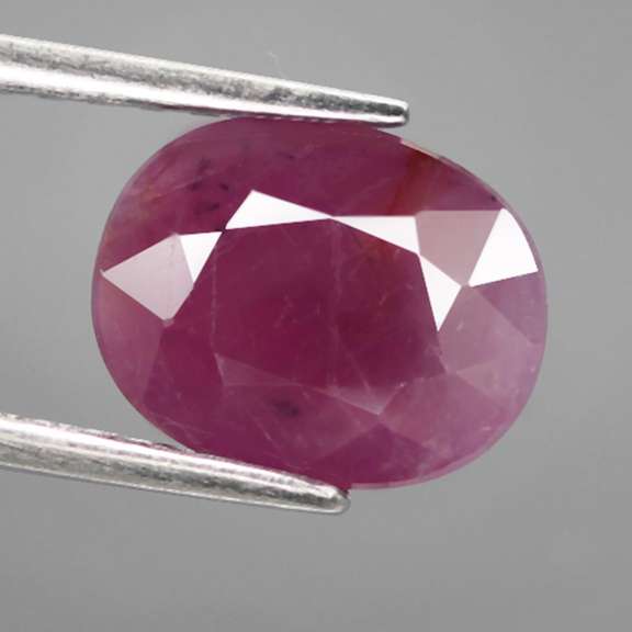 Striking 3.39ct unheated Mozambique Ruby