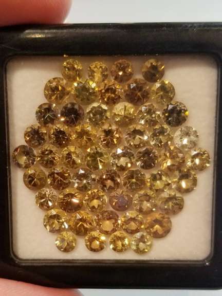 Collectors 27.94ct set of rare UNHEATED yellow Tanzanite!