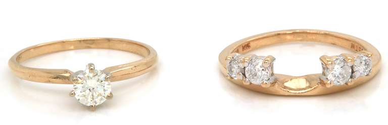 Elegant 14kt YG Round Diamond Engagement Ring with Diamond Band