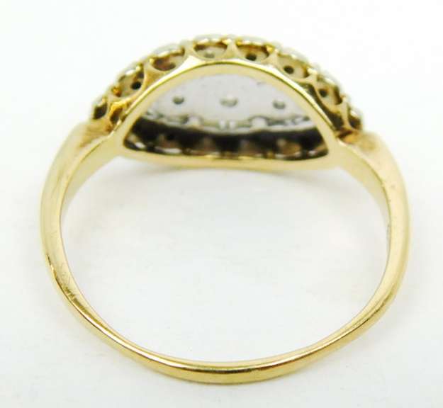 Flattering Vintage 14K Gold Diamond Ring, 8.5