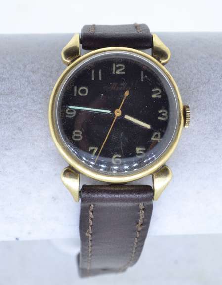 14 K Mido  Swiss made Manual wind