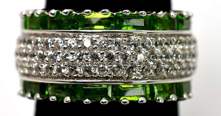 Sterling Silver White &Green Stone Ring