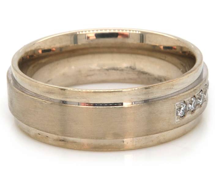 Contemporary Gent's 14kt WG Round Diamond Band with Step Edge Accents
