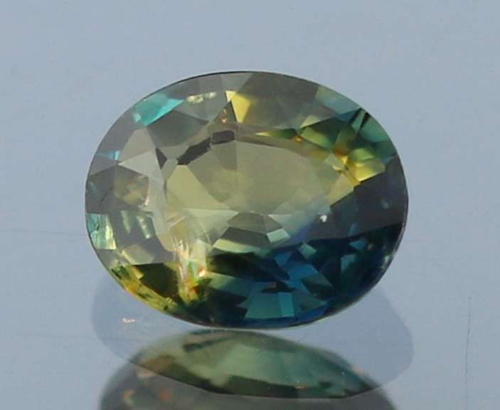 Heated only! .86ct party color Australian Sapphire