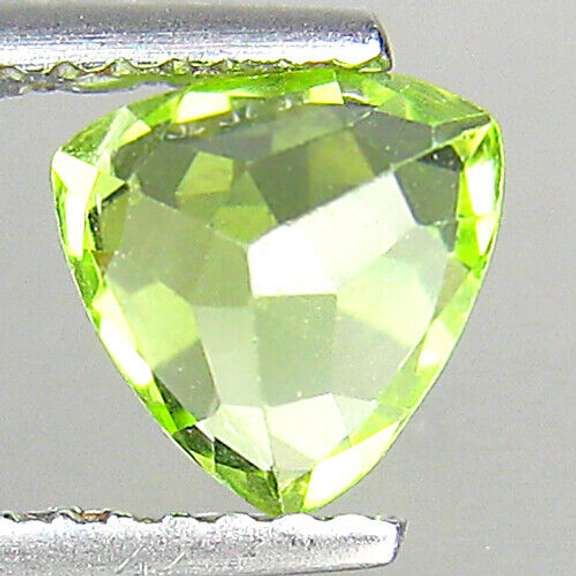 Brilliant spring green 1.20ct untreated Peridot