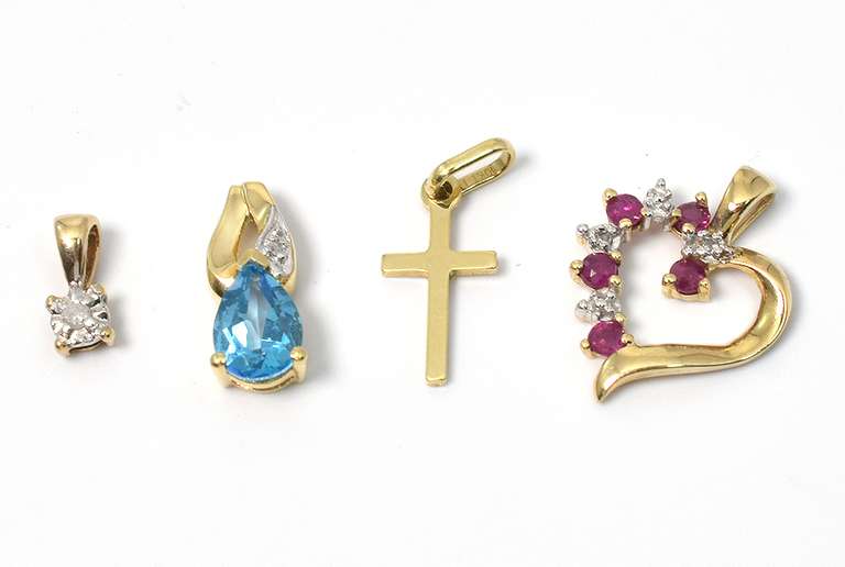 Lot of 4 Yellow Gold Pendants, Some with Stones