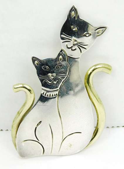 Vintage Large Mexican Sterling Silver Cat Pin