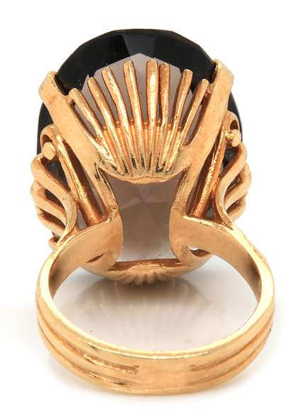 Glowing 14kt YG Large Oval Smokey Quartz Ring