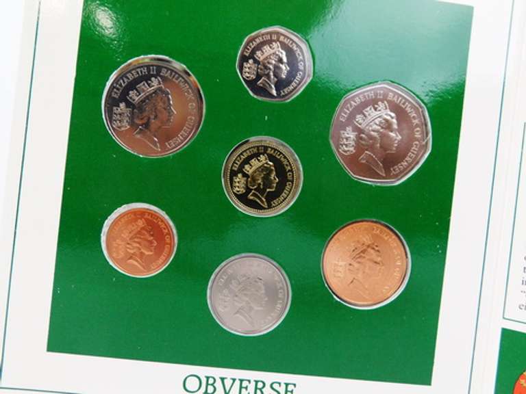 1987 Guernsey 7 Coin Uncirculated Set