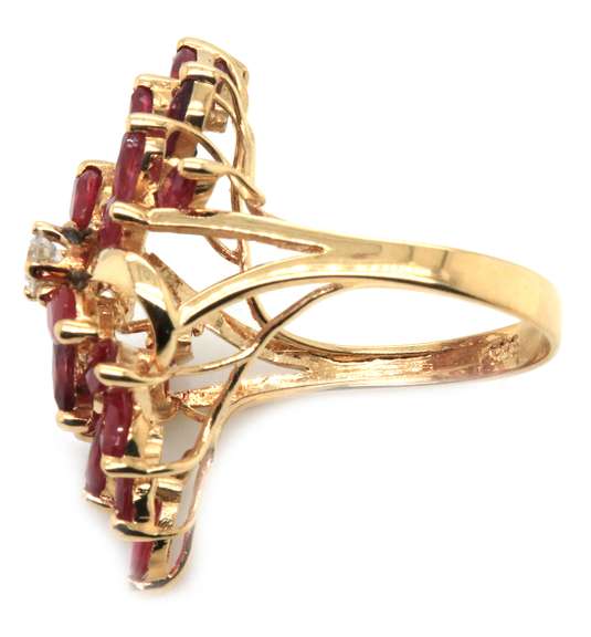 Gorgeous Marquise Ruby w Diamond accent Ring