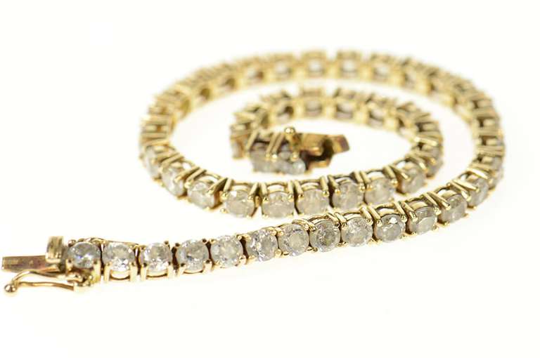 14K Yellow Gold Classic Cubic Zirconia Encrusted Tennis Bracelet