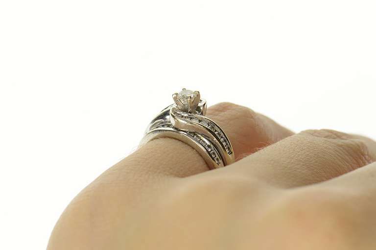 14K White Gold 0.59 Ctw Diamond Wavy Engagement Bridal Set RIng