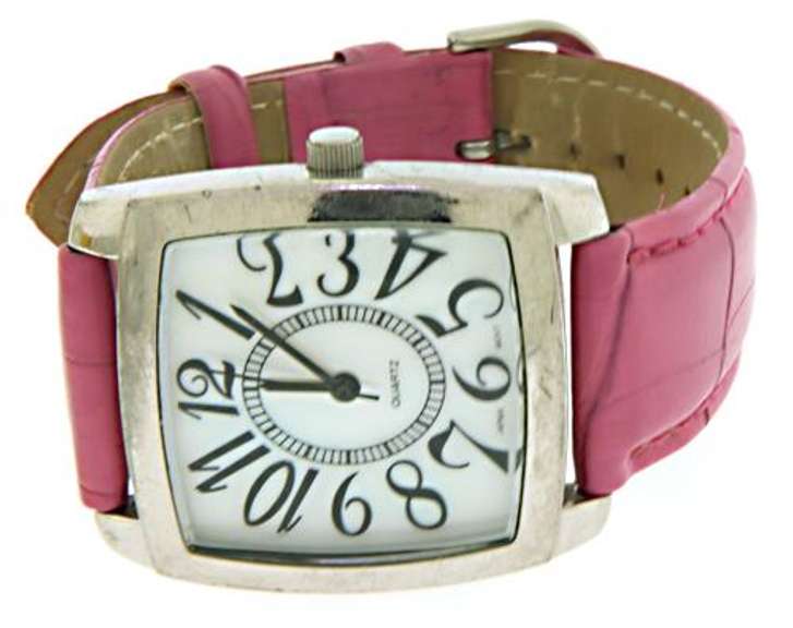 Lot of 6 Fashion Watches