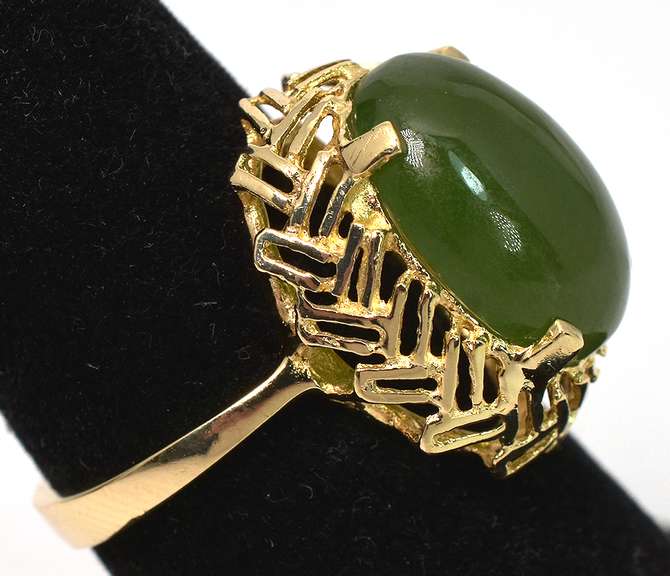 Funky Green Chalcedony Ring in 14KT Yellow Gold