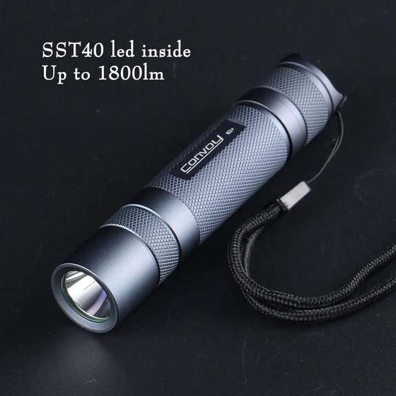 1800lm 6500K Temperature Protection Flashlight