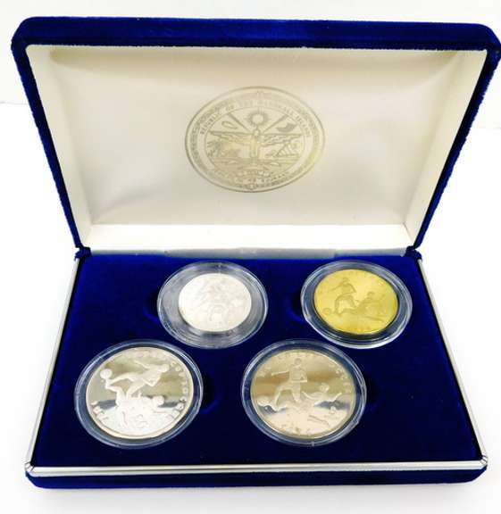 1994 World Cup Soccer 4 Coin Set with Box