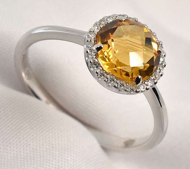 Vibrant Citrine & Diamond Ring in 14K WG
