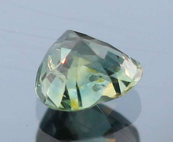 Stunning heart cut .98ct blue green Australian Sapphire