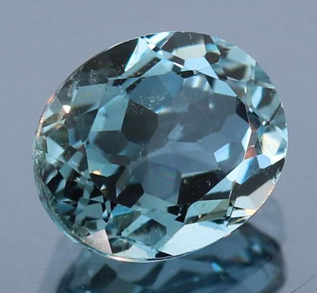 Impressive 6.33ct 10x12mm top Swiss blue Topaz