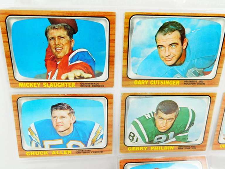 7 Topps 1966 Football Cards