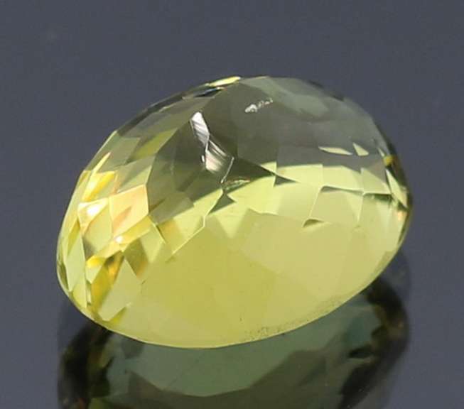 Brilliant! 11.38ct top lemon yellow unheated Citrine
