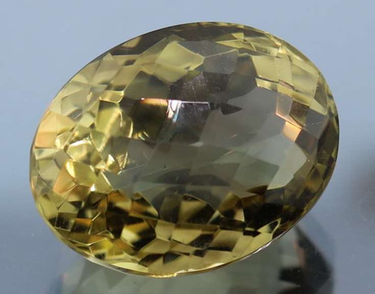 Exciting 32.18ct 21mm checker top Citrine