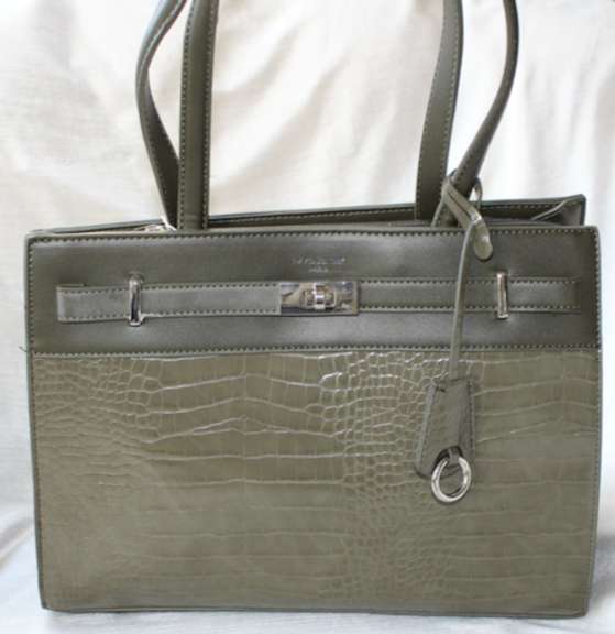 Designer Style Bag By David Jones-Paris