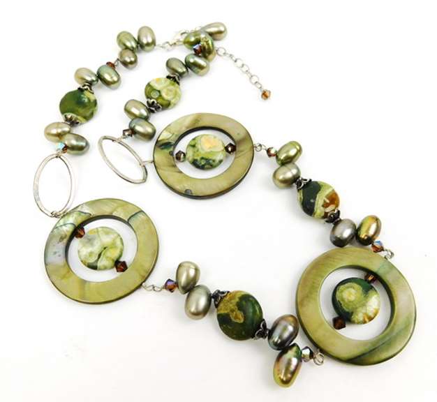 Stunning Green Agate, Pearls & Shell Sterling Necklace