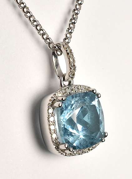 Chic Blue Topaz & Diamond Necklace in 14L WG