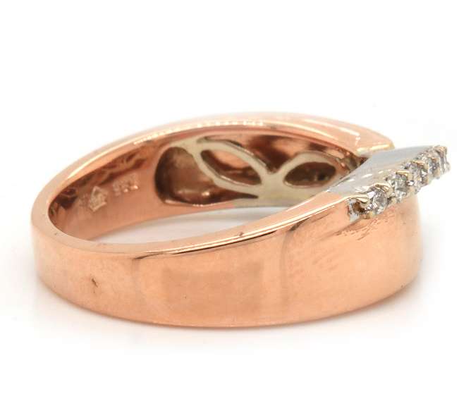 Captivating 14kt RG Diamond Wave Ring