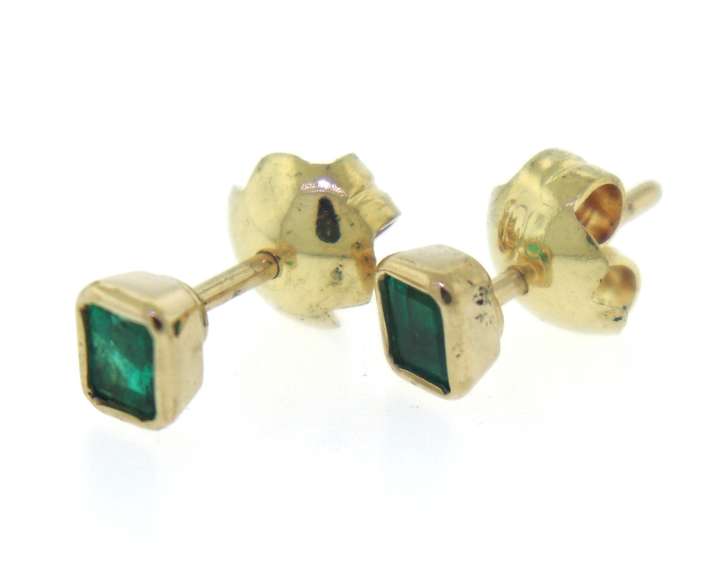 Cute 18kt Emerald Cut Emerald Bezel Set Earrings