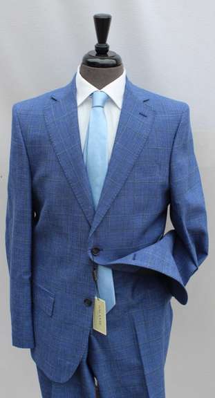 Slim Fit, Wool, Linen & Silk blend suit, Made in Italy