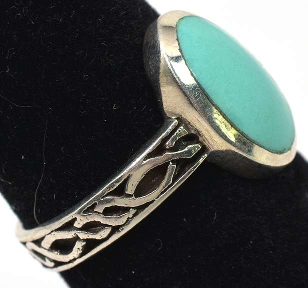 Lovely Blue Stone Ring in Sterling Silver