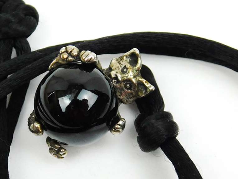 Signed Sterling Cat & Onyx Necklace