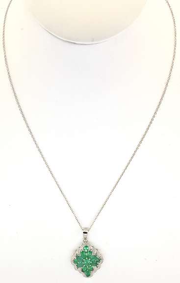 Lovely Floral Motif Cluster Natural Emerald Necklace in Sterling Silver