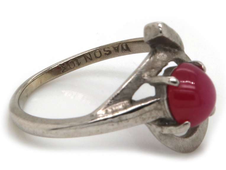 Unusual Red Star Sapphire & Florentine Finish Abstract Ring
