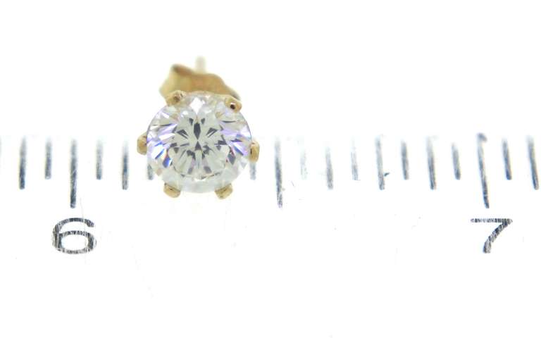 Elegant Yellow Gold Cubic Zirconia Stud Earrings