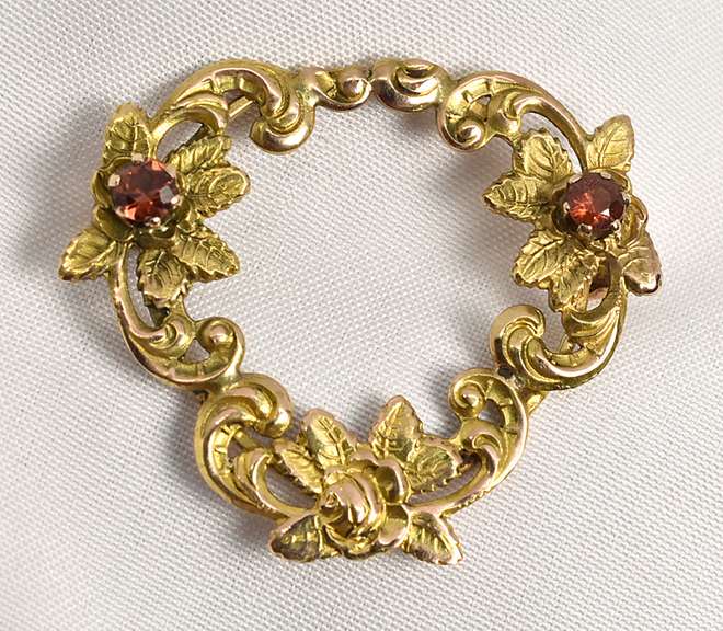 Nice Vintage 14k Floral Brooch
