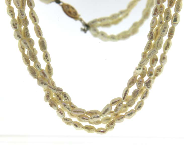 4 Strand Fresh water Pearl Necklace w Filigree Clasp