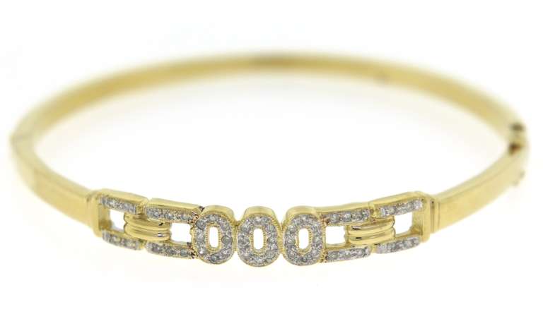 Glamorous 18kt YG Hinged Diamond Bangle Bracelet