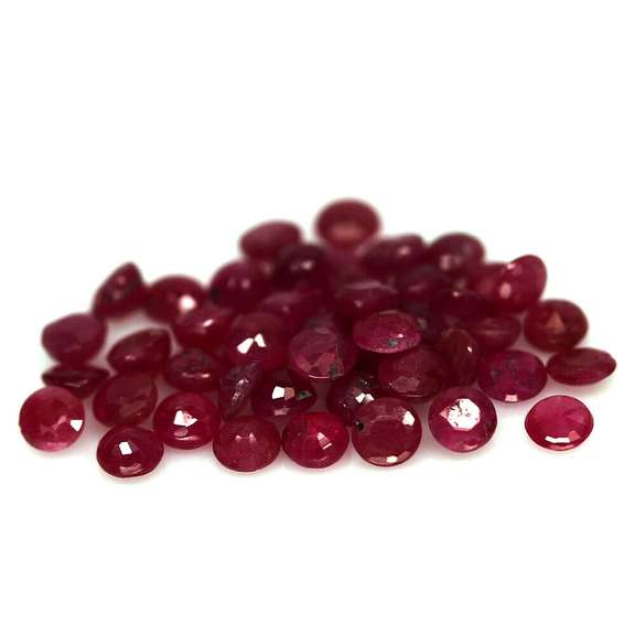 Heated only! 5.11ct blood red Ruby set from Madagascar