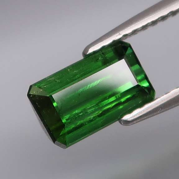 Glistening 1.69ct deep green Tourmaline