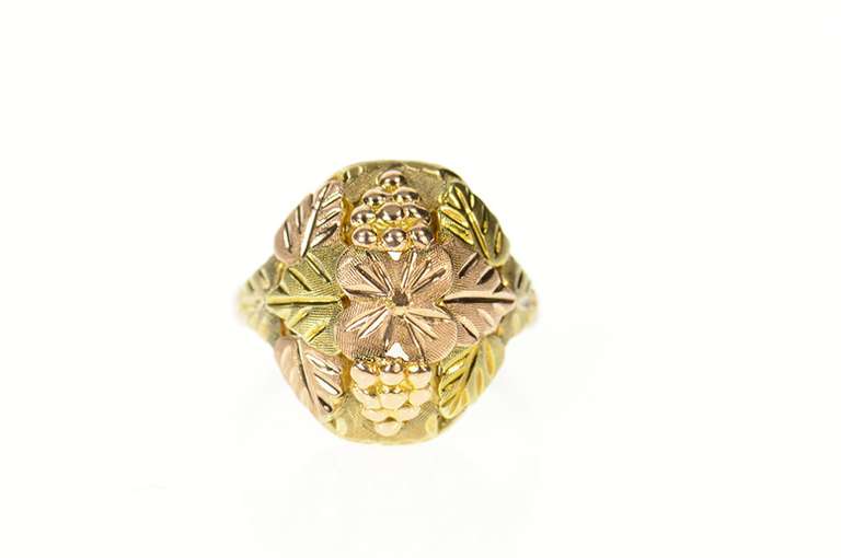 10K Yellow Gold Oval Black Hills Leaf Domed Cluster Ring