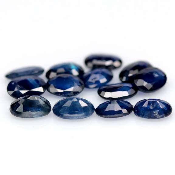 6.91ct cobalt blue Sapphire set from Madagascar