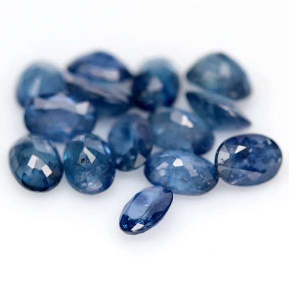 Stunning ink blue 8.37ct oval Sapphire set