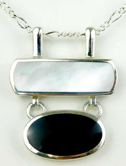 Mother of Pearl & Black Onyx Slide Pendant & Chain