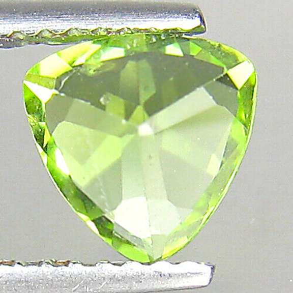 Radiant spring green 1.38ct untreated Peridot
